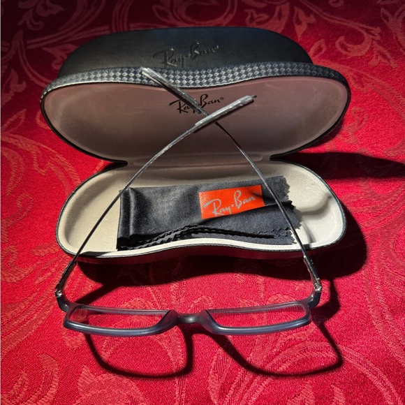 Ray-Ban Wayfarer frames - Picture 5 of 6